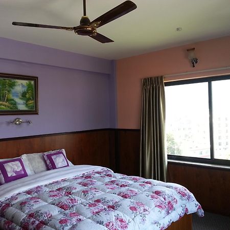 Ranss Apartment Pokhara Eksteriør bilde